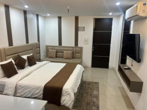The velvet studios 206